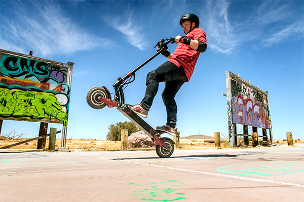 Seguro para el patinete eléctrico en la vuelta al colegio