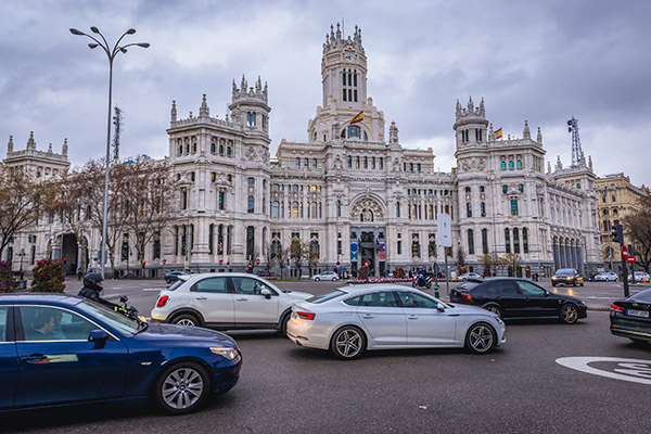 ¿Qué pasa si conduzco un coche sin asegurar?