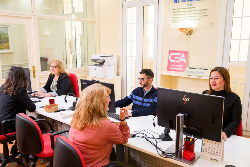 Sobre nosotros SEGUROSCEA